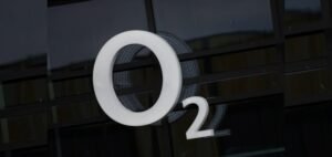 Read more about the article O2 Extends Satellite Mobile Service to UK Business Customers